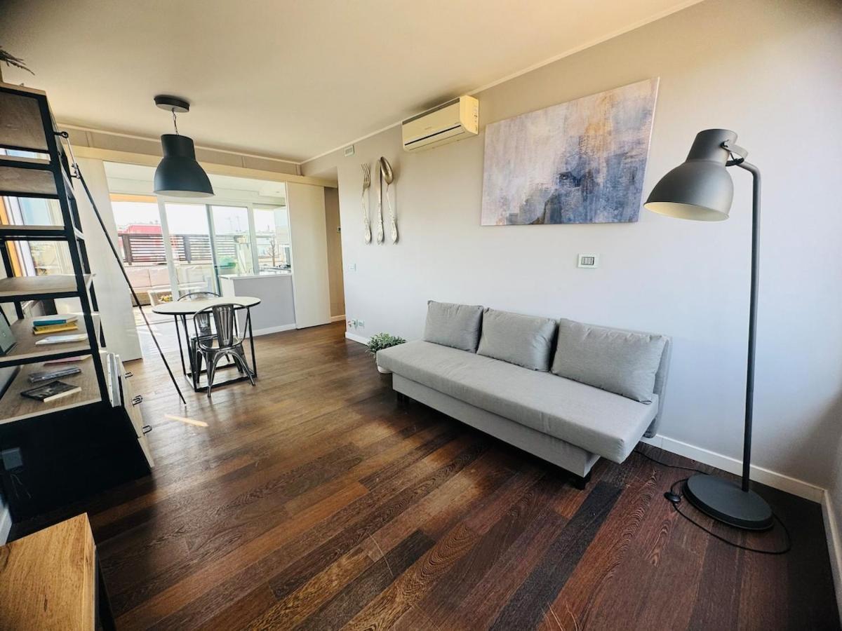 22apt Luxury Quiet Loft With Terrace Appartamento